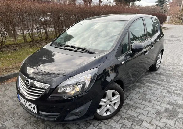 opel Opel Meriva cena 23900 przebieg: 170000, rok produkcji 2010 z Bieruń